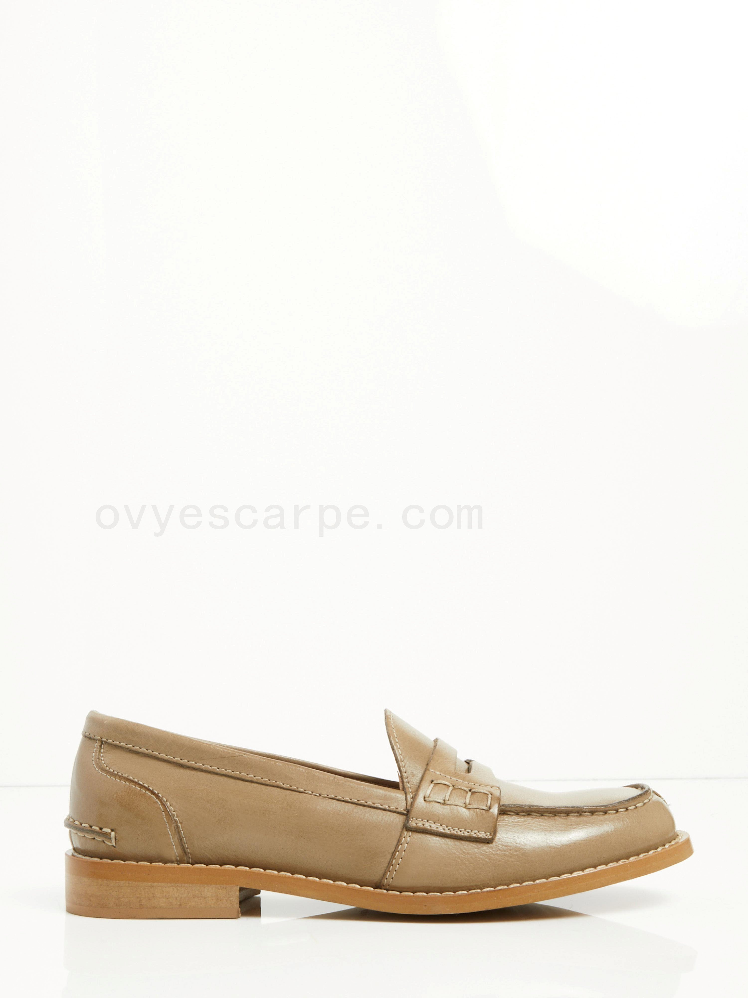 70% Di Sconto Leather Loafer F08161027-0432 Acquista Online
